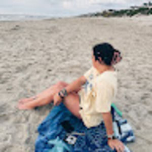 Meet your Posher, Leah